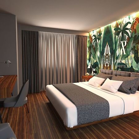 Malaga Premium Hotel Экстерьер фото